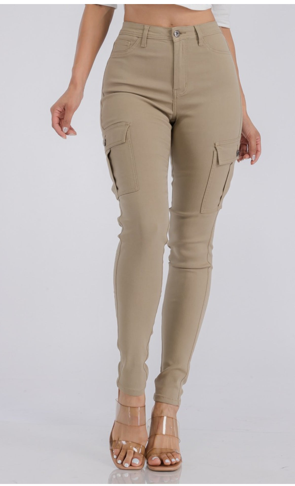 High Waist Jagging Jean with Side Cargo Pockets Beige