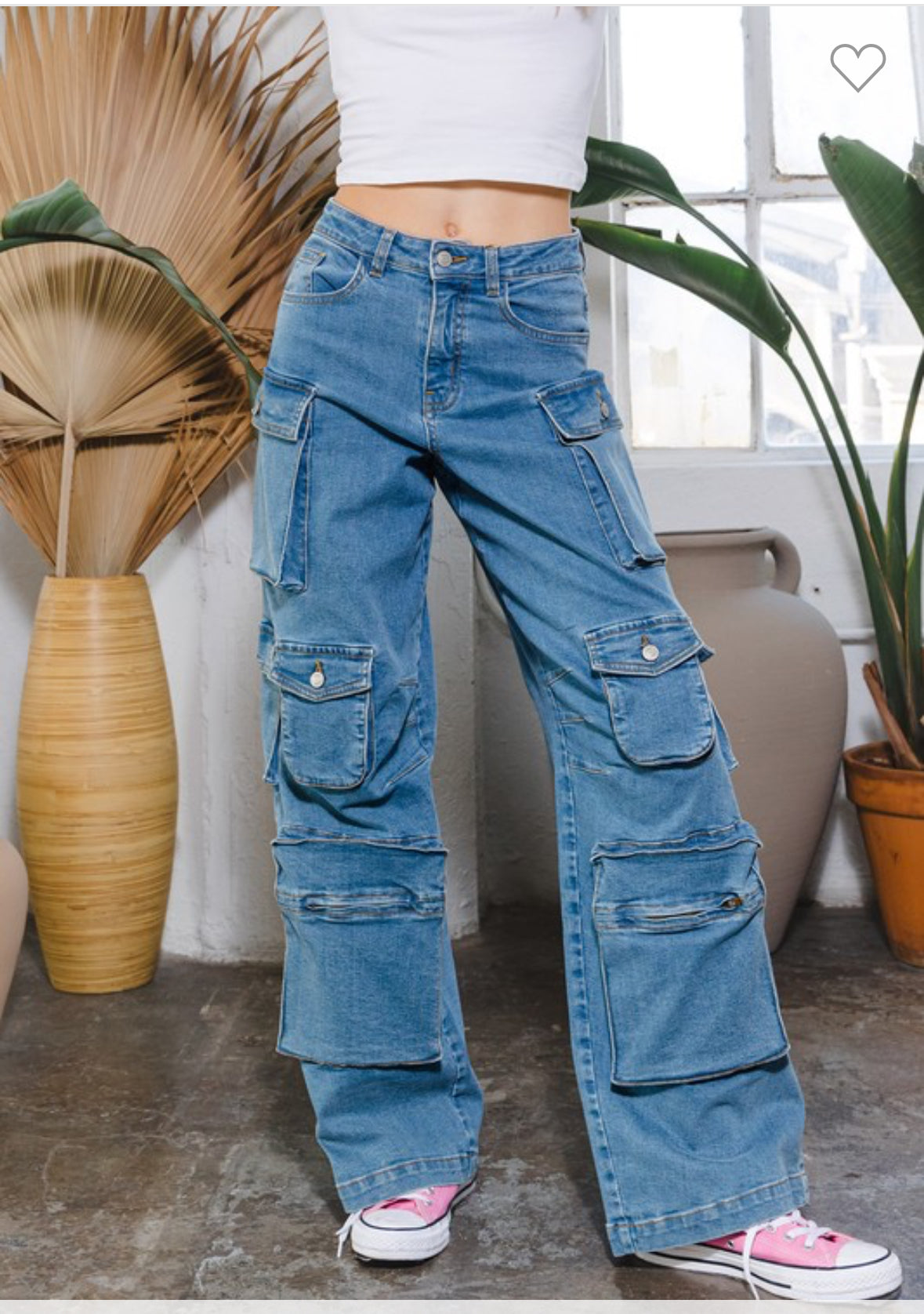 High Waist Relaxed Fit Multi Pocket Cargo Pants